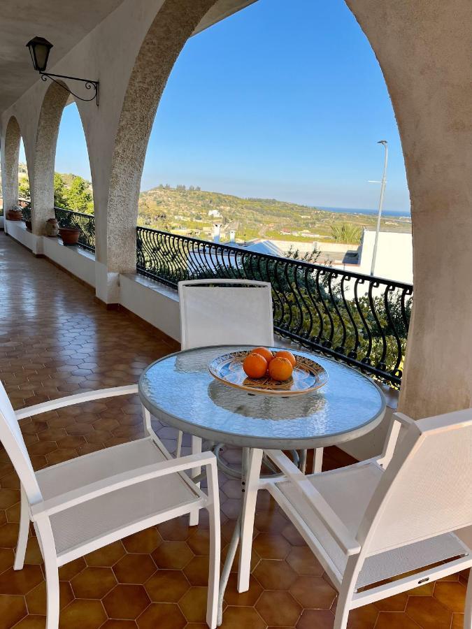 Villa Letizia Rooms & Apartments Noto Exterior foto